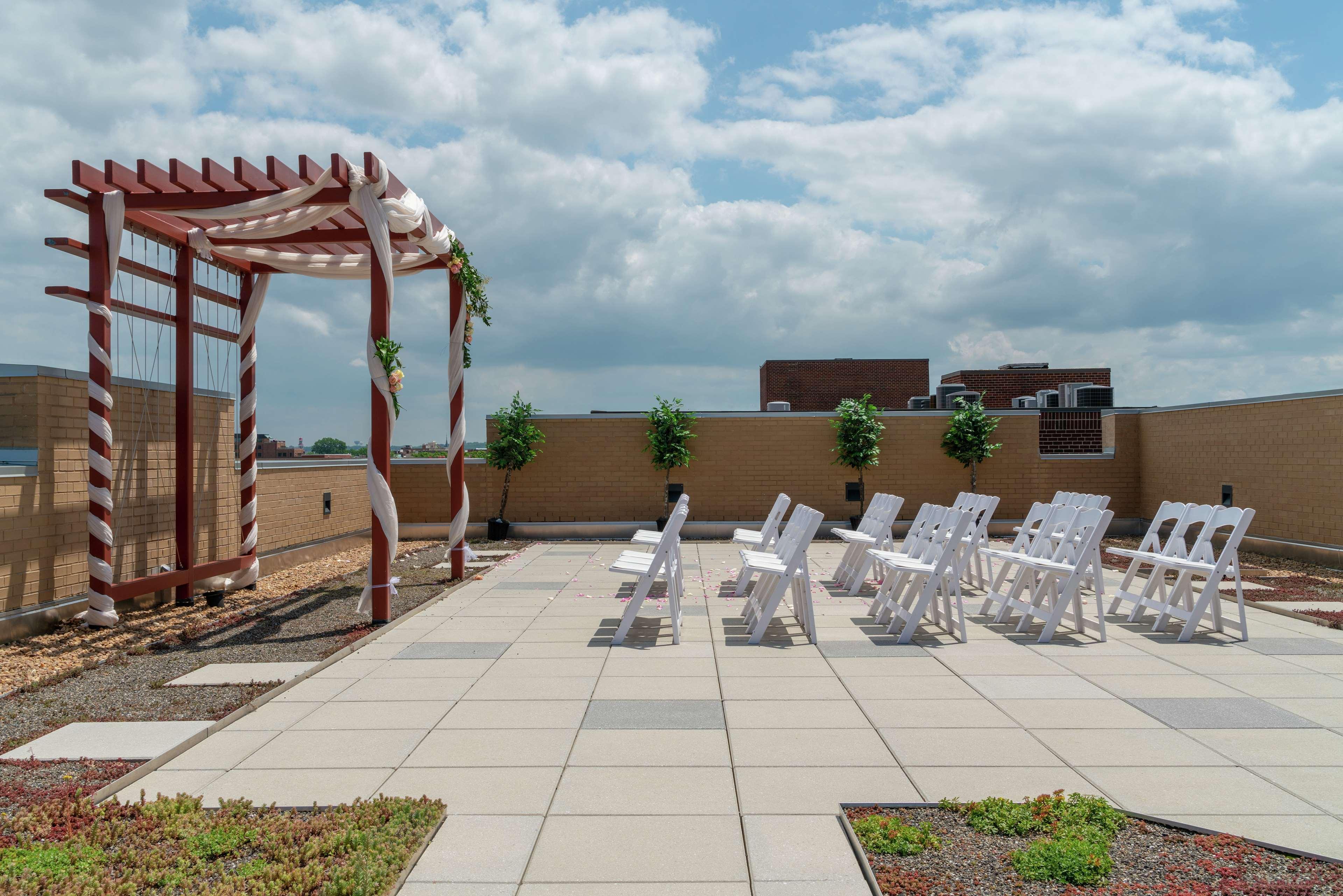 Hilton Garden Inn Alexandria Old Town National Harbor Kültér fotó