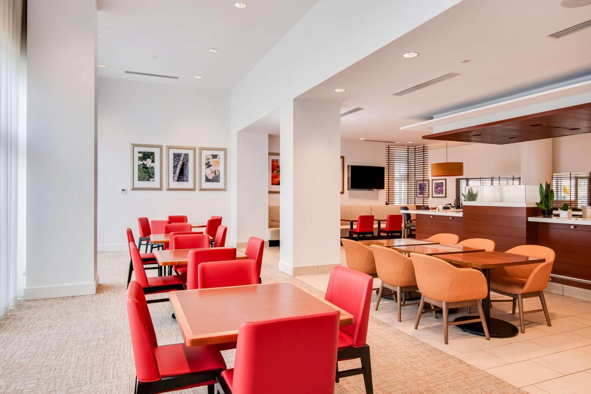 Hilton Garden Inn Alexandria Old Town National Harbor Kültér fotó