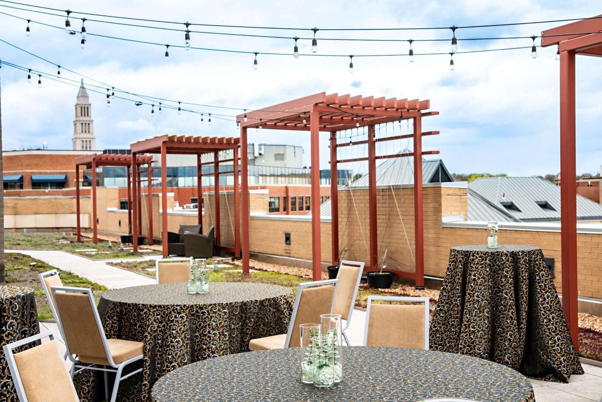 Hilton Garden Inn Alexandria Old Town National Harbor Kültér fotó